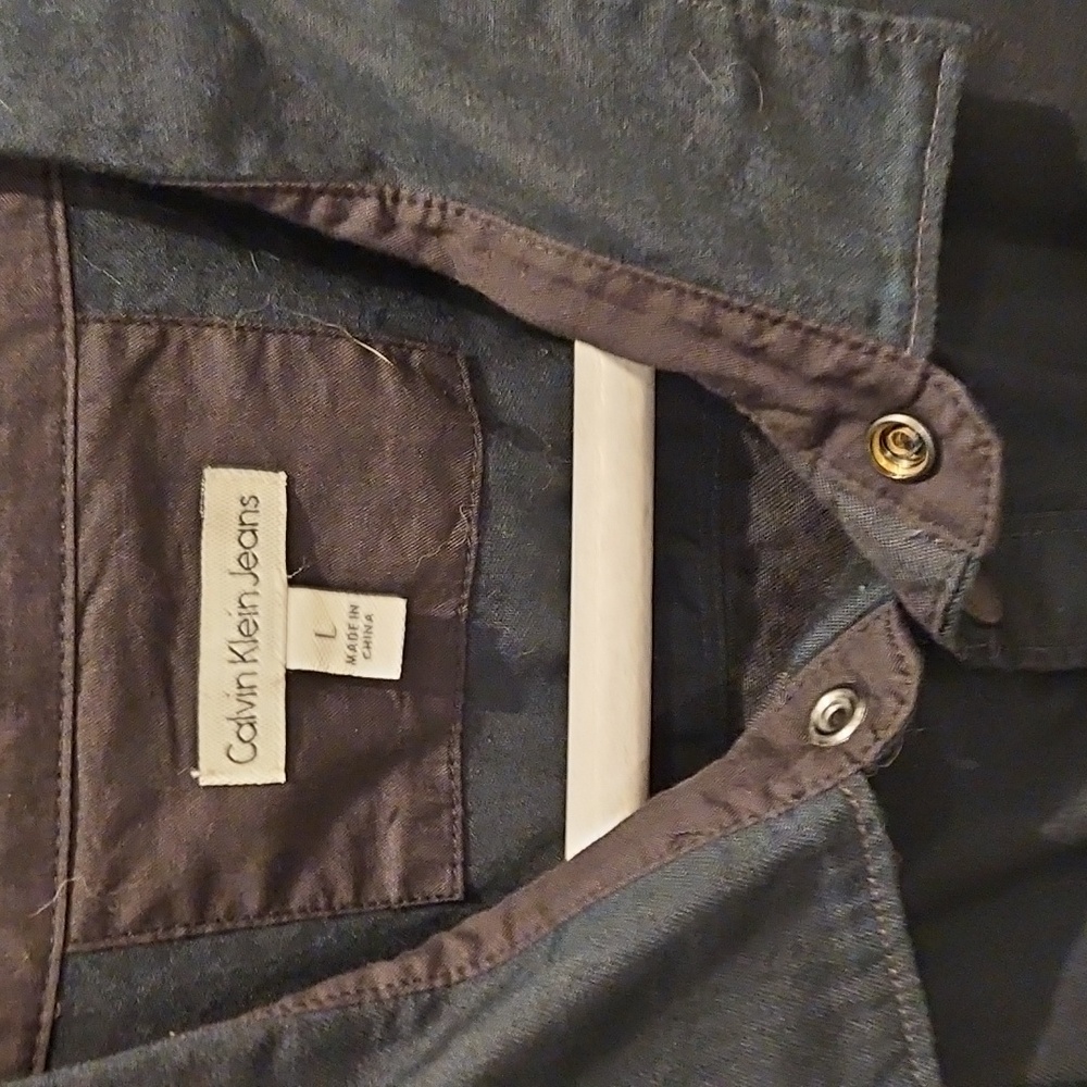 Men's Gradient Blue Shirt - Picture 2 of 3